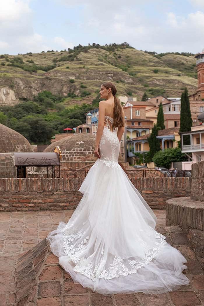 Noya by Riki Dalal Bridal Wedding Dress Bridal by Tamem Michael Dublin Ireland.